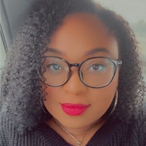 Meet your Posher, Bri